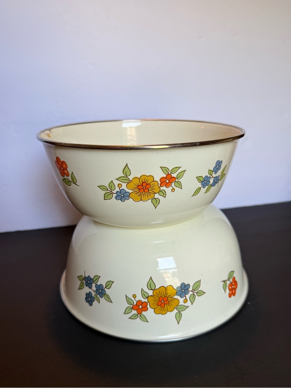 Vintage Metal Coated mixing bowls Cottagecore/ GrannyCore